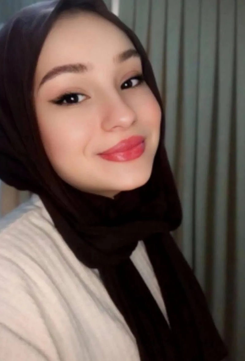 Tuzla Aydınlı Escort Bayan 28