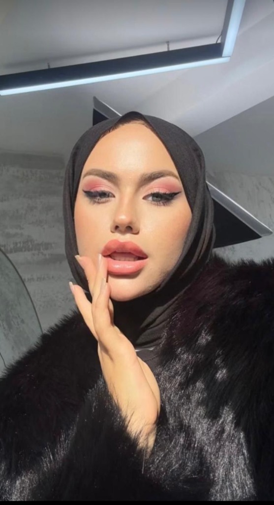 Tuzla Evliya Çelebi Escort Bayan 4